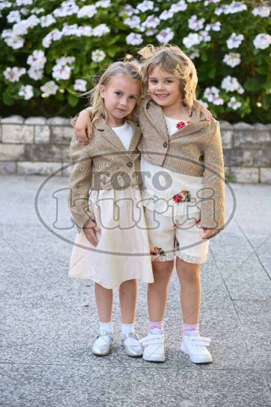 00 ZAVRŠNA PRIREDBA 77 - FotoKurti