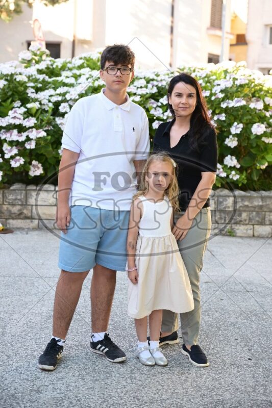 00 ZAVRŠNA PRIREDBA 100 - FotoKurti