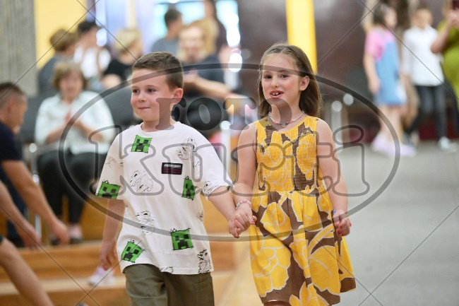 00 ZAVRŠNA PRIREDBA 320 - FotoKurti