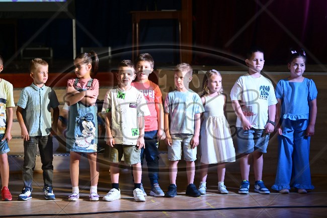 00 ZAVRŠNA PRIREDBA 368 - FotoKurti