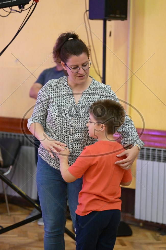 00 ZAVRŠNA PRIREDBA 395 - FotoKurti