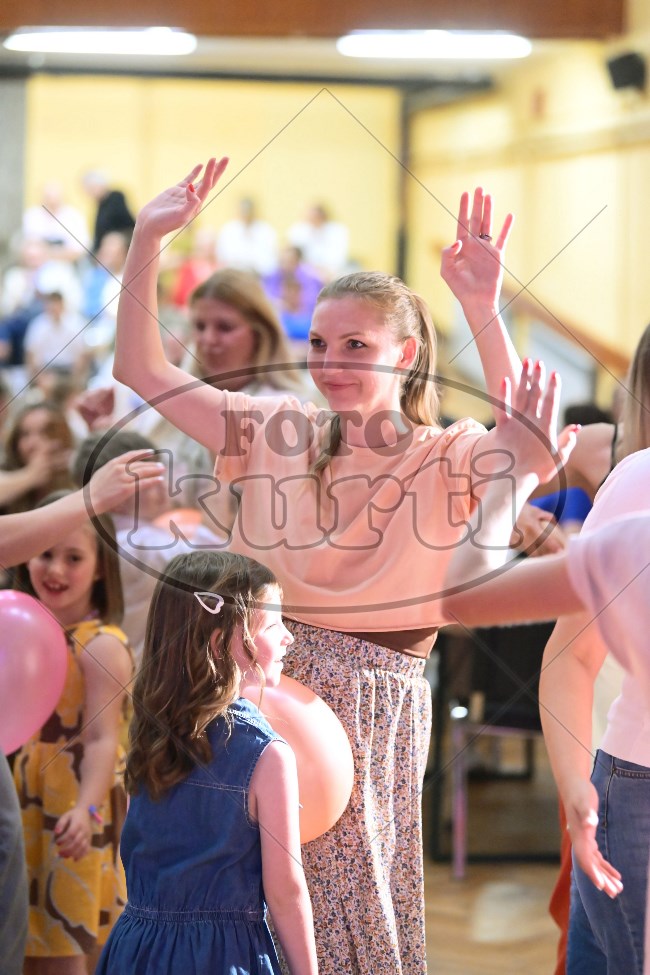 00 ZAVRŠNA PRIREDBA 412 - FotoKurti