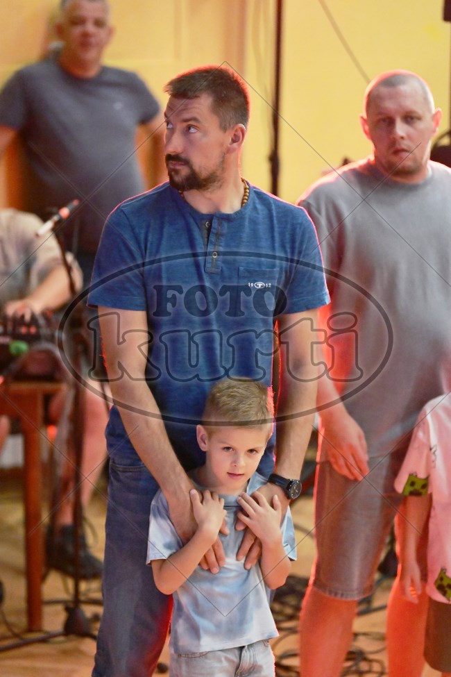00 ZAVRŠNA PRIREDBA 424 - FotoKurti