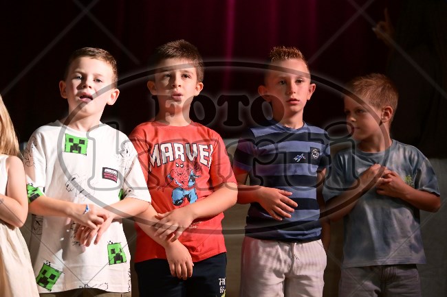 00 ZAVRŠNA PRIREDBA 452 - FotoKurti