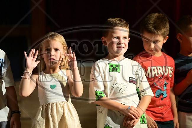 00 ZAVRŠNA PRIREDBA 453 - FotoKurti