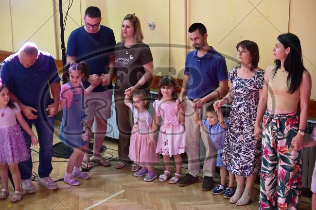 00 ZAVRŠNA PRIREDBA 710 - FotoKurti