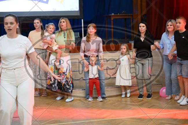00 ZAVRŠNA PRIREDBA 724 - FotoKurti