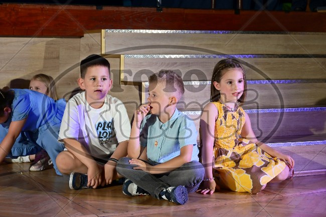 00 ZAVRŠNA PRIREDBA 734 - FotoKurti