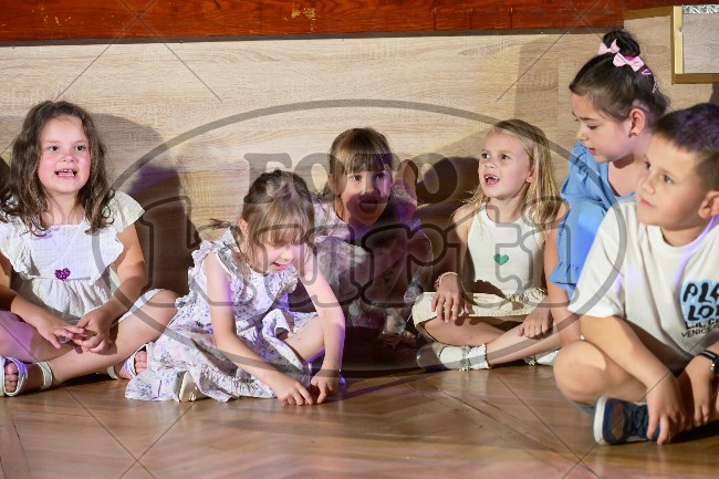 00 ZAVRŠNA PRIREDBA 735 - FotoKurti