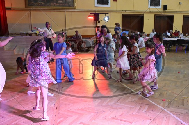 00 ZAVRŠNA PRIREDBA 805 - FotoKurti